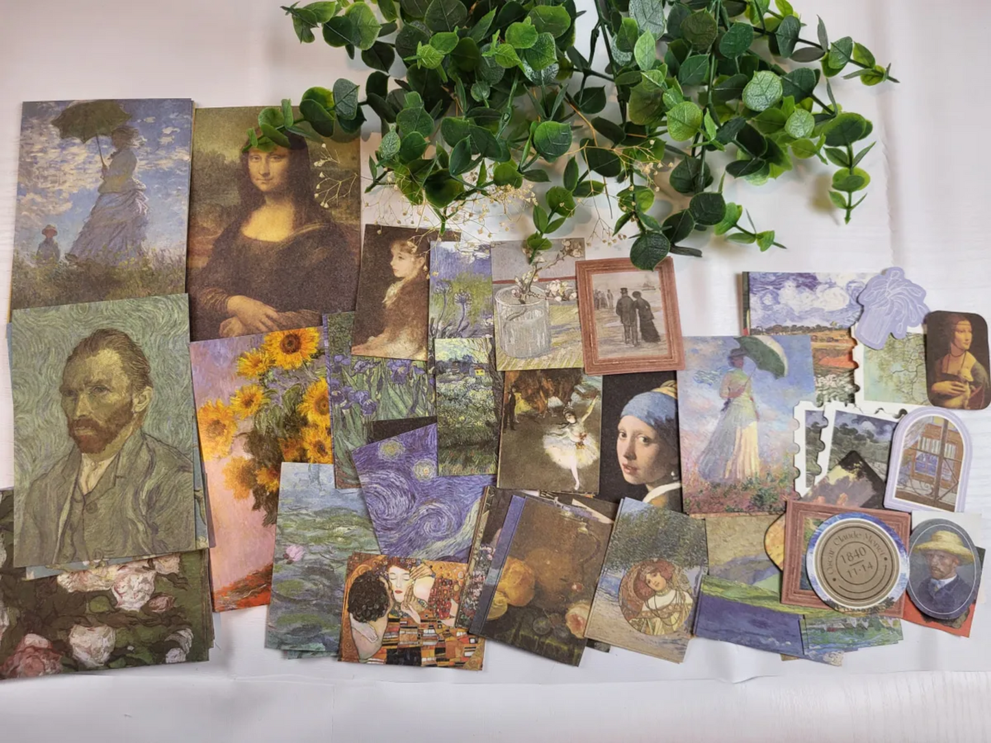 AA 11 Junk Journal Set (100 Pieces)